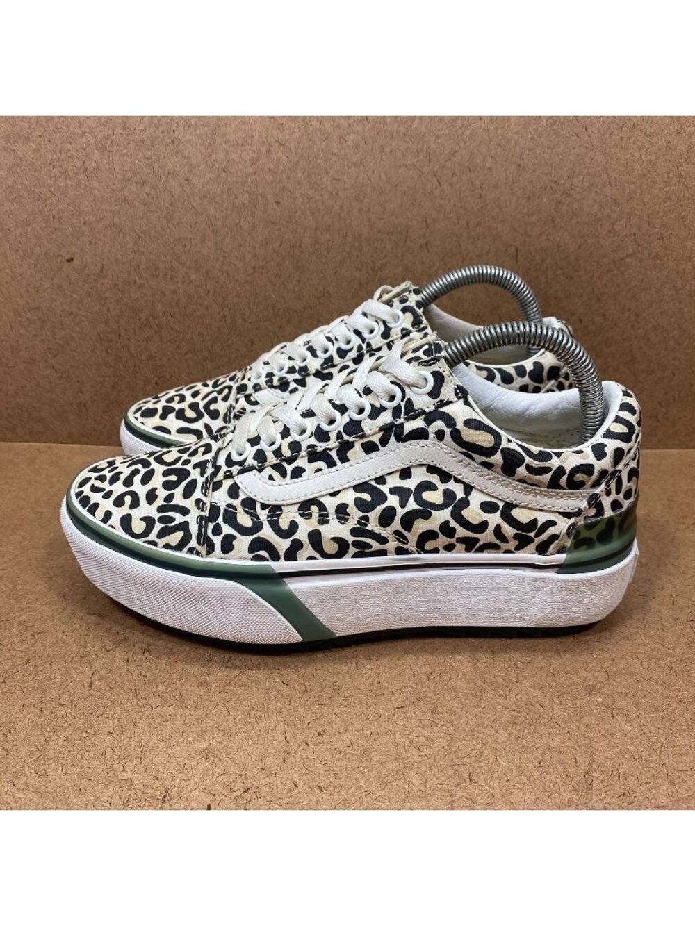 Vans Old Skool Stacked UV Ink Women’s Leopard Print Canvas Sneakers Size 8 Green